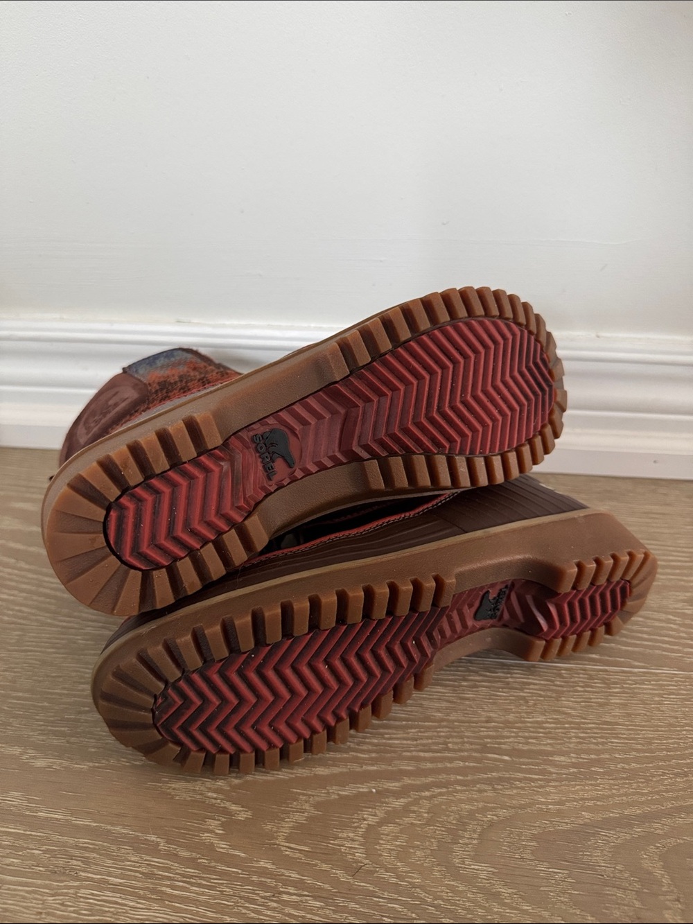 Sorel Multicolor Lace-Up Winter Boots - Brown & Rust Accents - Picture 6 of 8